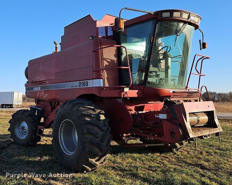 image for item DN7096 1997 Case IH 2188 Axial-Flow  RWA combine