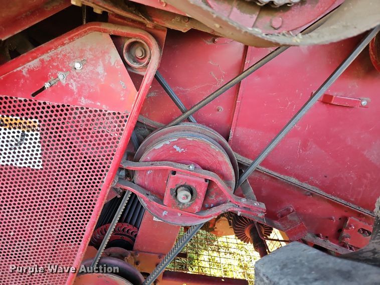 image for item DN7096 1997 Case IH 2188 Axial-Flow  RWA combine