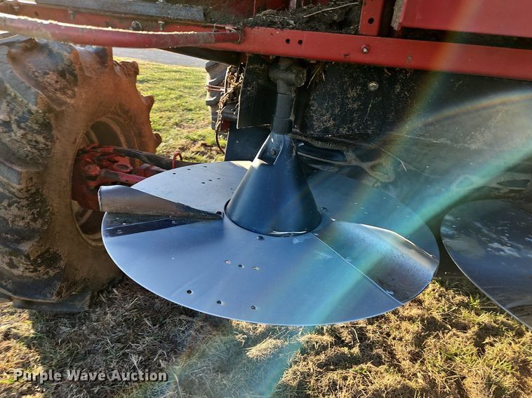 image for item DN7096 1997 Case IH 2188 Axial-Flow  RWA combine
