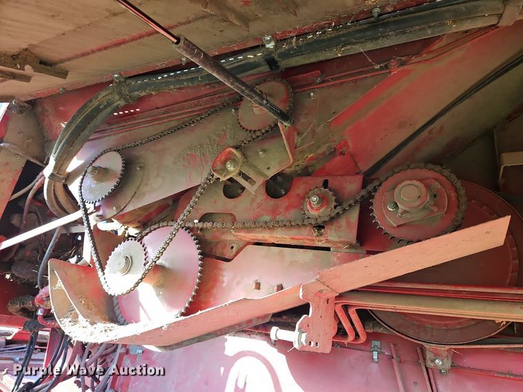 image for item DN7096 1997 Case IH 2188 Axial-Flow  RWA combine