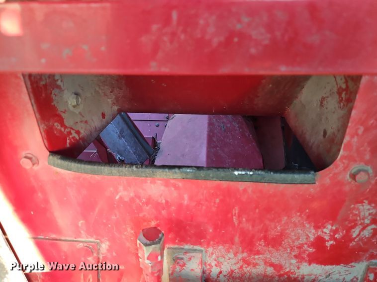 image for item DN7096 1997 Case IH 2188 Axial-Flow  RWA combine