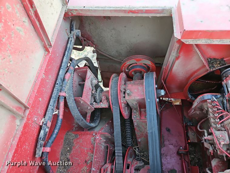 image for item DN7096 1997 Case IH 2188 Axial-Flow  RWA combine