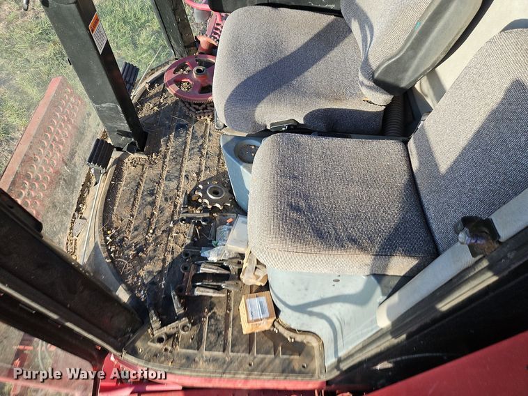 image for item DN7096 1997 Case IH 2188 Axial-Flow  RWA combine