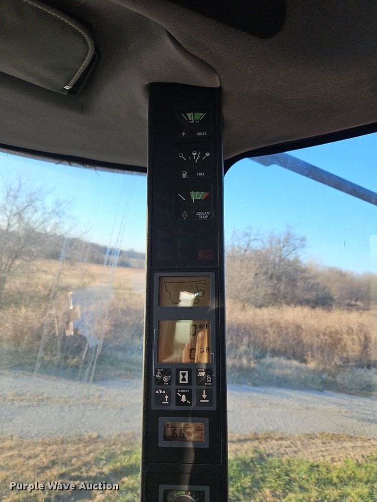 image for item DN7096 1997 Case IH 2188 Axial-Flow  RWA combine