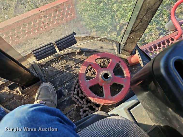 image for item DN7096 1997 Case IH 2188 Axial-Flow  RWA combine