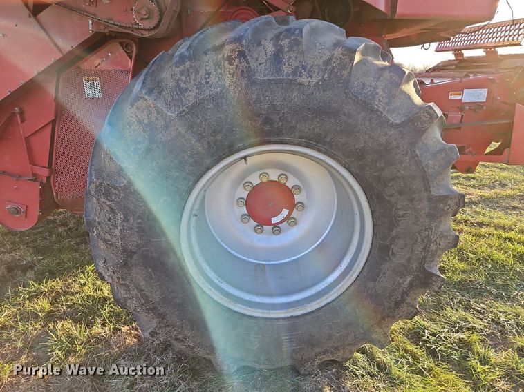 image for item DN7096 1997 Case IH 2188 Axial-Flow  RWA combine