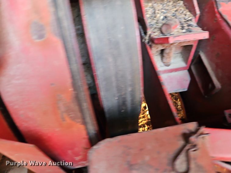 image for item DN7097 1988 Case IH 1660 Axial-Flow  RWA combine