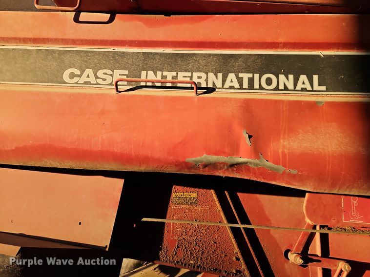 image for item DN7097 1988 Case IH 1660 Axial-Flow  RWA combine