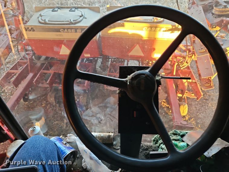 image for item DN7097 1988 Case IH 1660 Axial-Flow  RWA combine