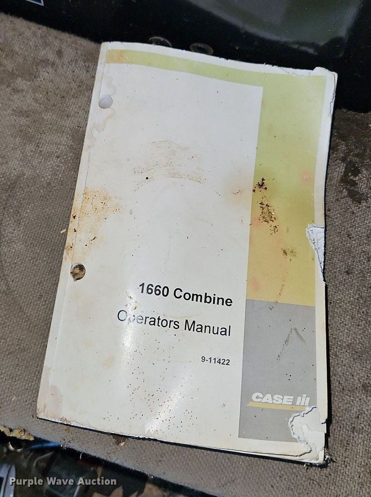 image for item DN7097 1988 Case IH 1660 Axial-Flow  RWA combine