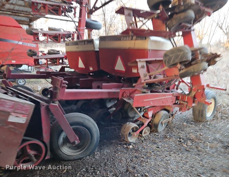 image for item DN7098 Case IH 955  planter