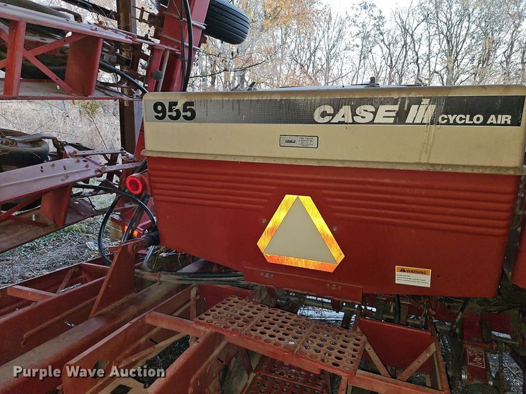 image for item DN7098 Case IH 955  planter