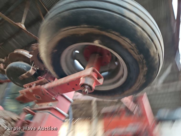 image for item DN7098 Case IH 955  planter