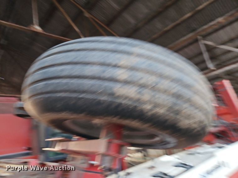 image for item DN7098 Case IH 955  planter