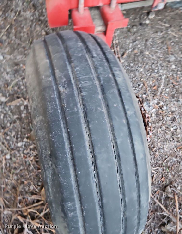 image for item DN7098 Case IH 955  planter