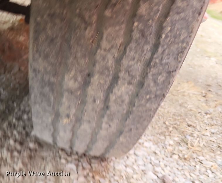 image for item DO4720 2001 Sterling  semi truck