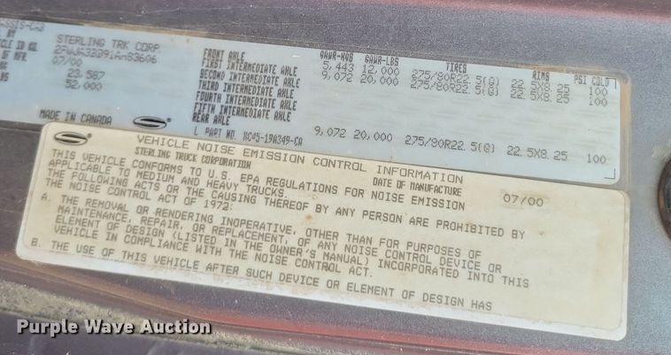 image for item DO4720 2001 Sterling  semi truck