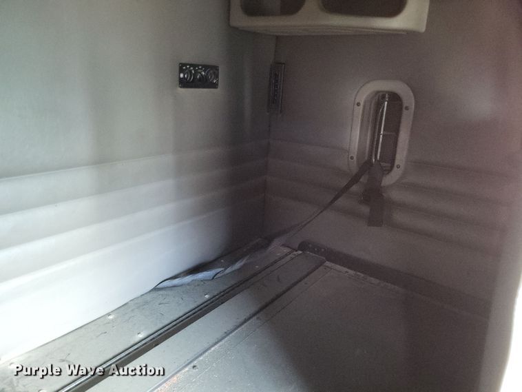 image for item DO4722 2001 Sterling  semi truck