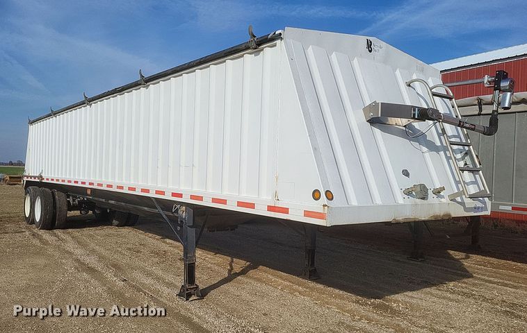image for item DO4723 2010 Neville  grain trailer