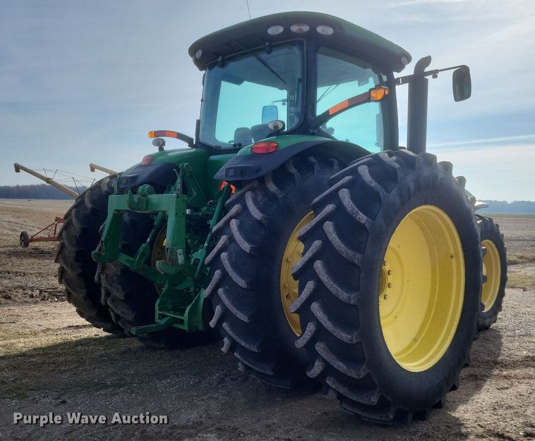 image for item DO4724 2010 John Deere 8245R  MFWD tractor