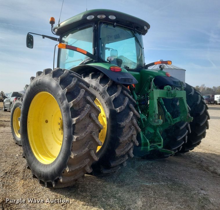 image for item DO4724 2010 John Deere 8245R  MFWD tractor