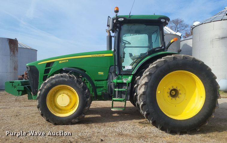 image for item DO4724 2010 John Deere 8245R  MFWD tractor