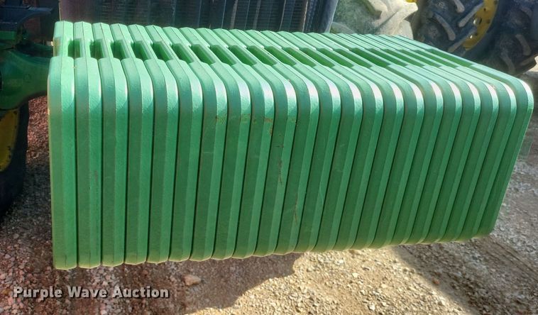 image for item DO4724 2010 John Deere 8245R  MFWD tractor