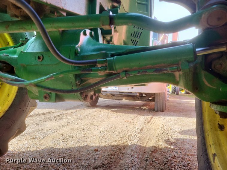 image for item DO4724 2010 John Deere 8245R  MFWD tractor