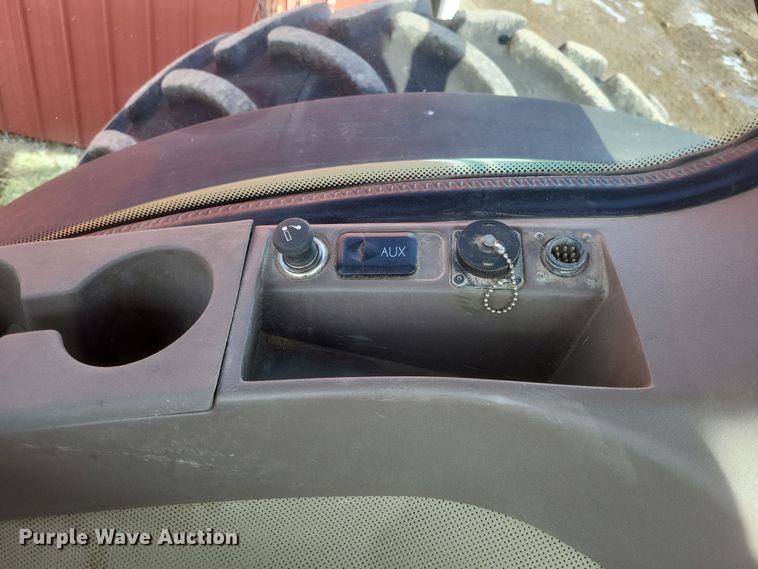 image for item DO4724 2010 John Deere 8245R  MFWD tractor