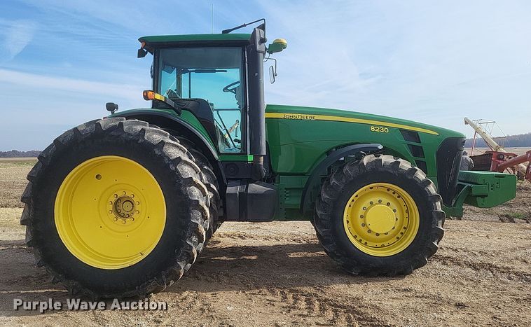 image for item DO4725 2008 John Deere 8230  MFWD tractor
