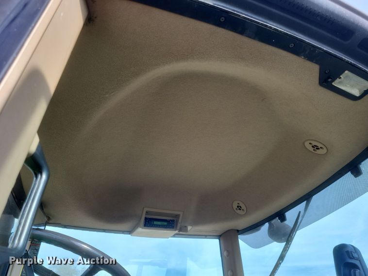 image for item DO4725 2008 John Deere 8230  MFWD tractor