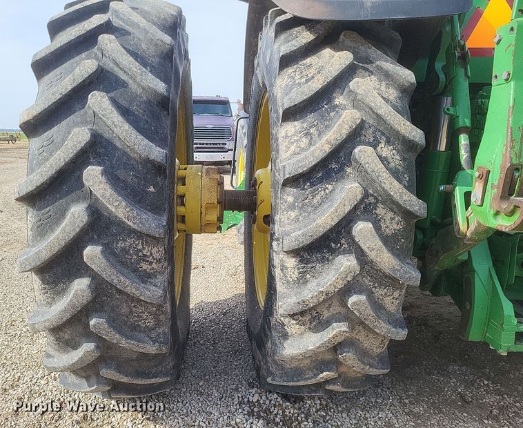 image for item DO4725 2008 John Deere 8230  MFWD tractor