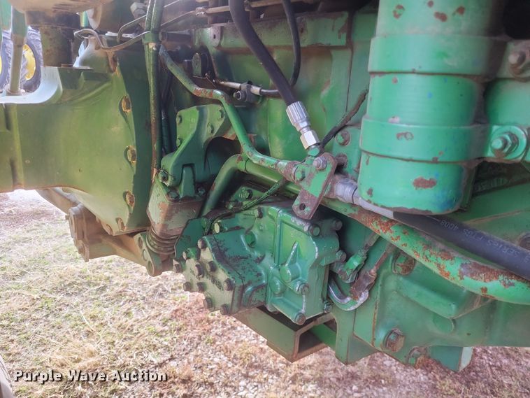 image for item DO4727 1981 John Deere 4840  tractor