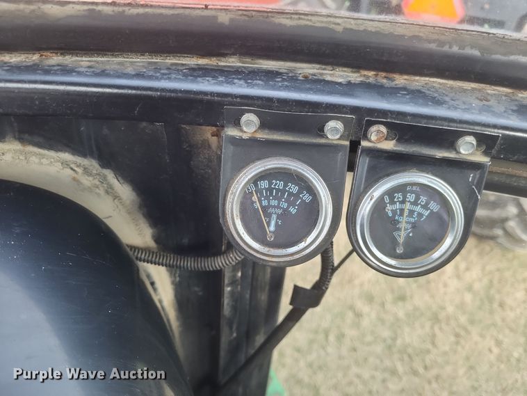 image for item DO4727 1981 John Deere 4840  tractor