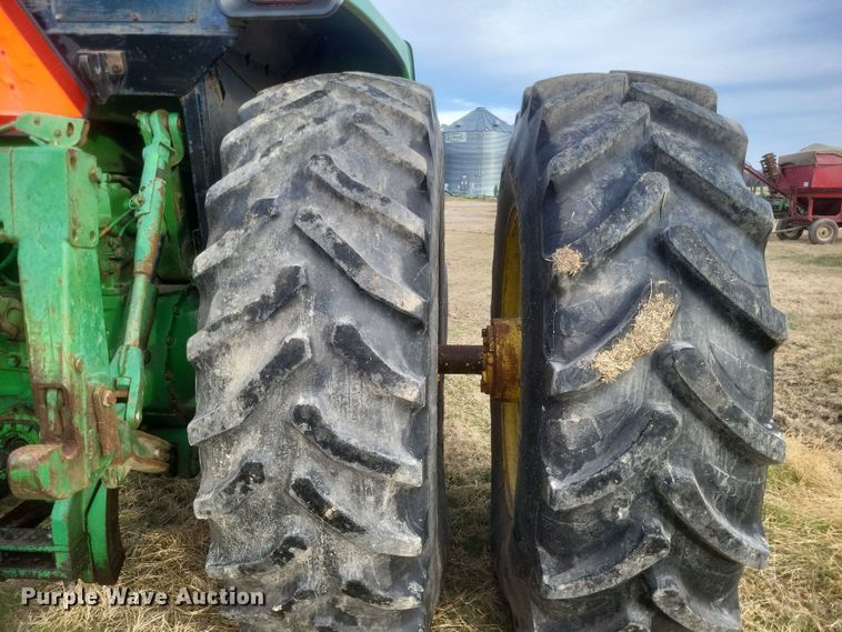 image for item DO4727 1981 John Deere 4840  tractor