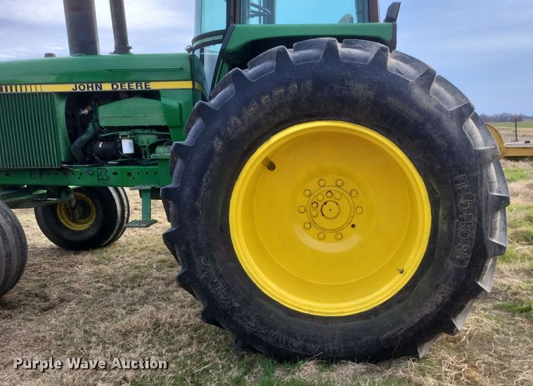 image for item DO4727 1981 John Deere 4840  tractor
