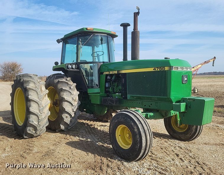 image for item DO4728 1990 John Deere 4755  tractor