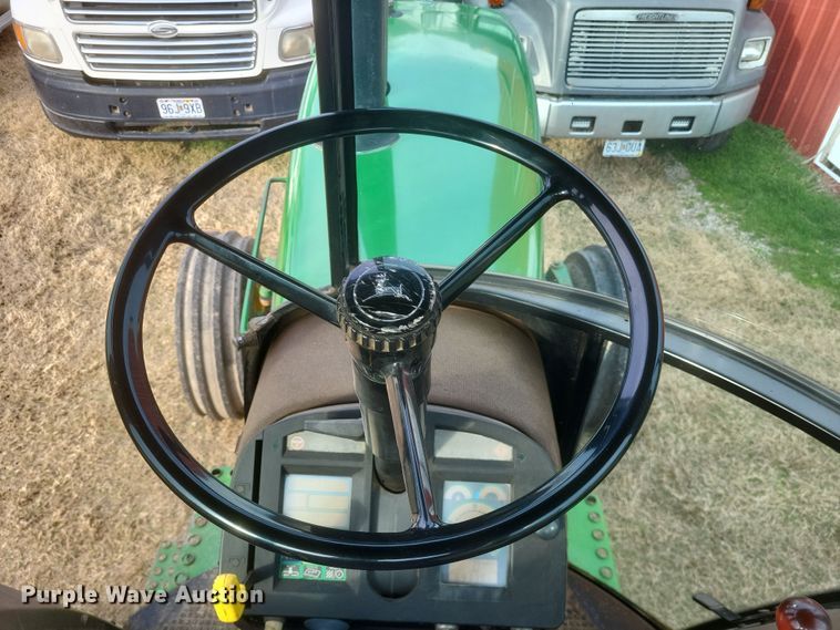 image for item DO4728 1990 John Deere 4755  tractor