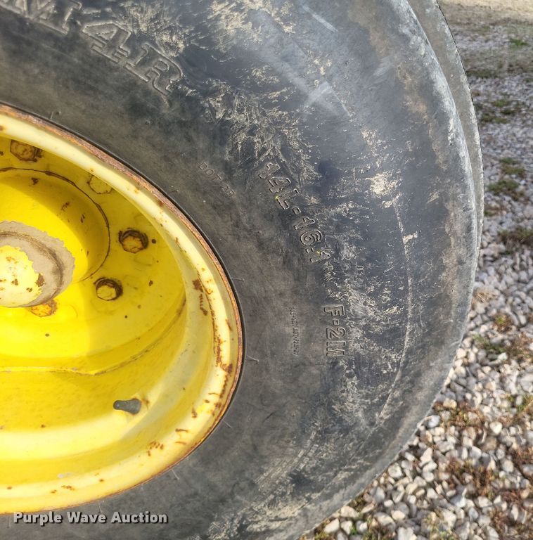 image for item DO4728 1990 John Deere 4755  tractor