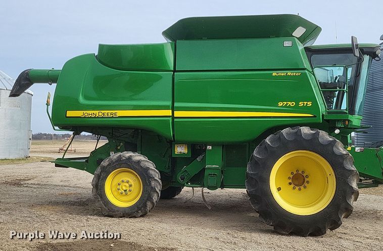 image for item DO4730 2008 John Deere 9770 STS  RWA combine