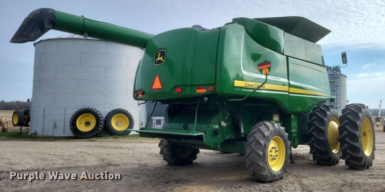 image for item DO4730 2008 John Deere 9770 STS  RWA combine