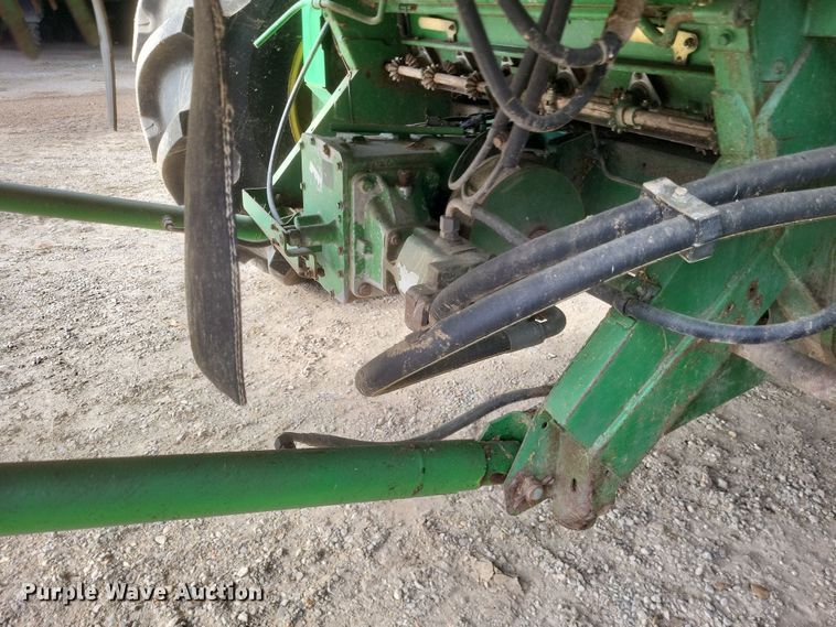 image for item DO4731 1998 John Deere 9510  RWA combine