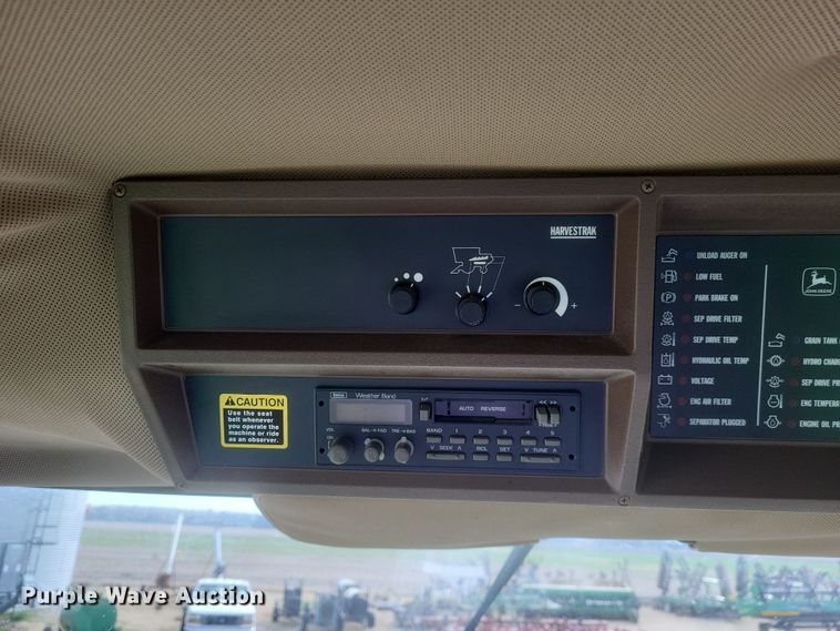 image for item DO4731 1998 John Deere 9510  RWA combine