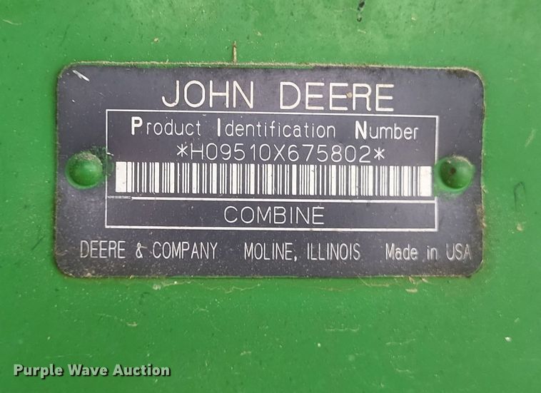 image for item DO4731 1998 John Deere 9510  RWA combine