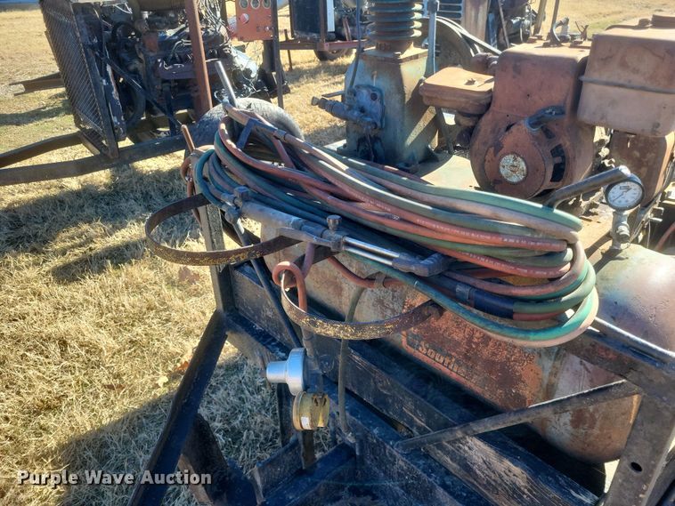 image for item DO4734 Utility trailer