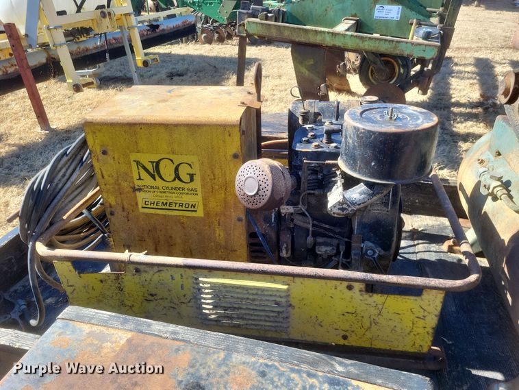 image for item DO4734 Utility trailer