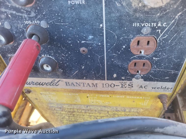 image for item DO4734 Utility trailer