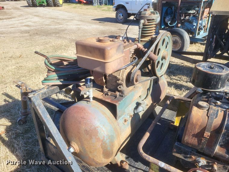 image for item DO4734 Utility trailer