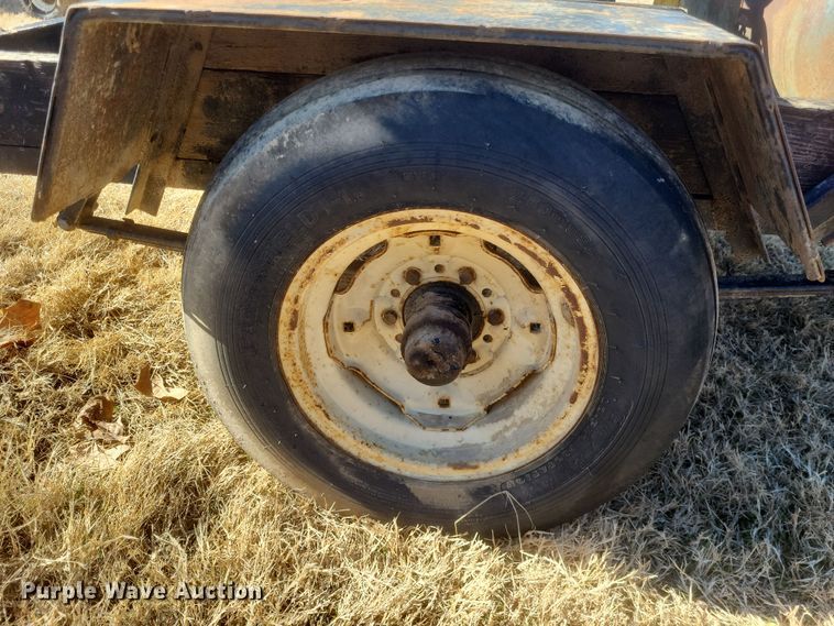 image for item DO4734 Utility trailer