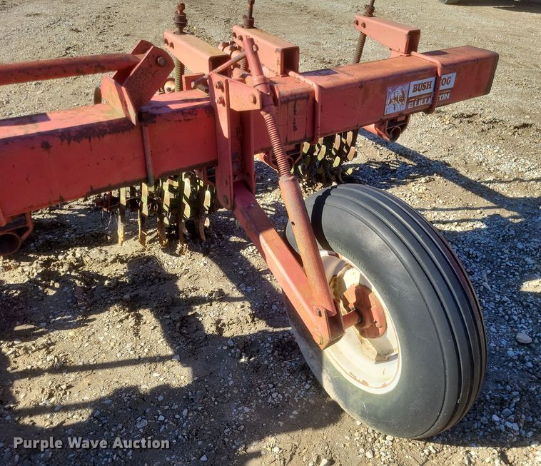 image for item DO4736 Lilliston  row crop cultivator
